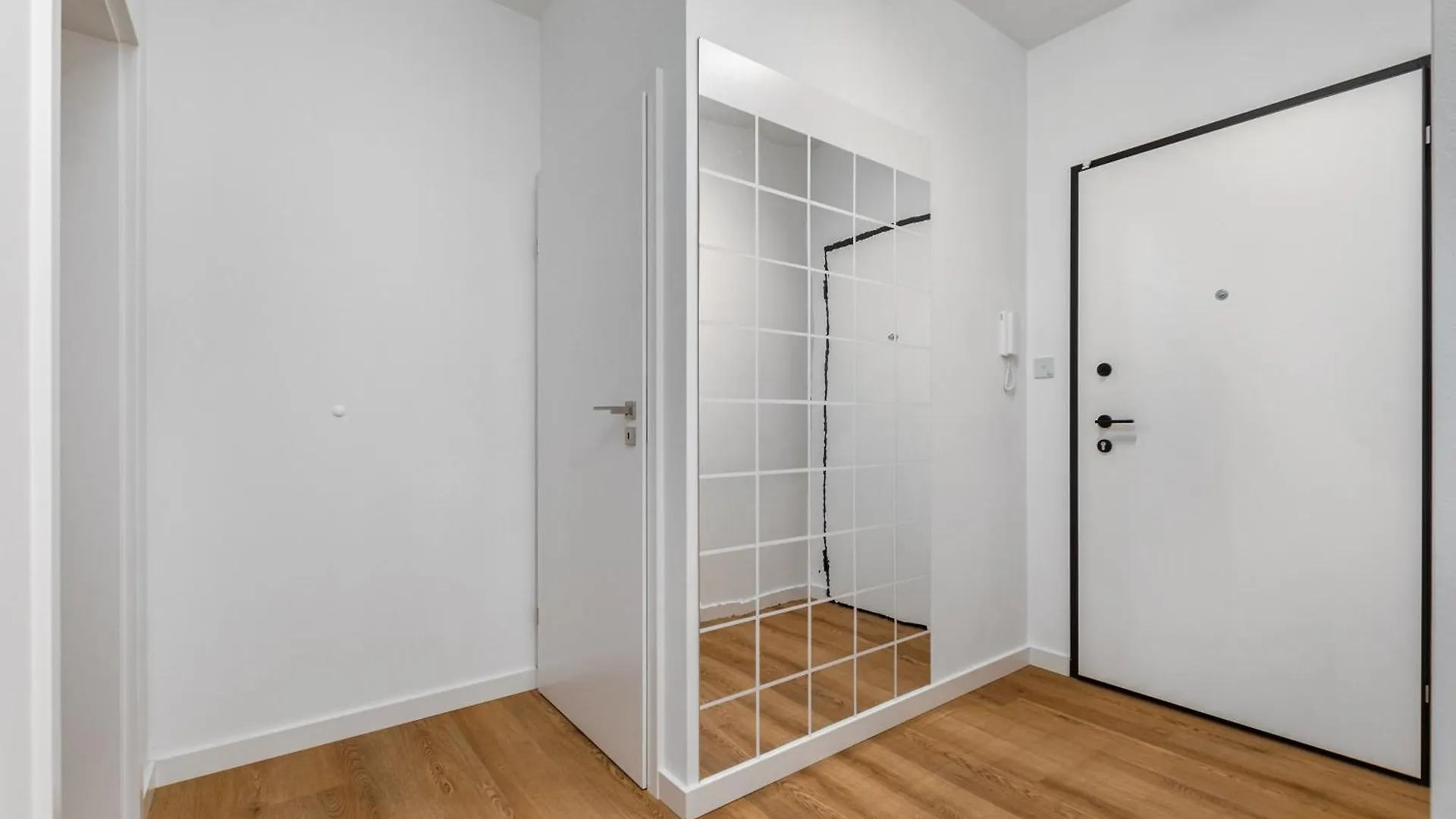 Przy Torach 3 By Homeprime Warsaw Poland