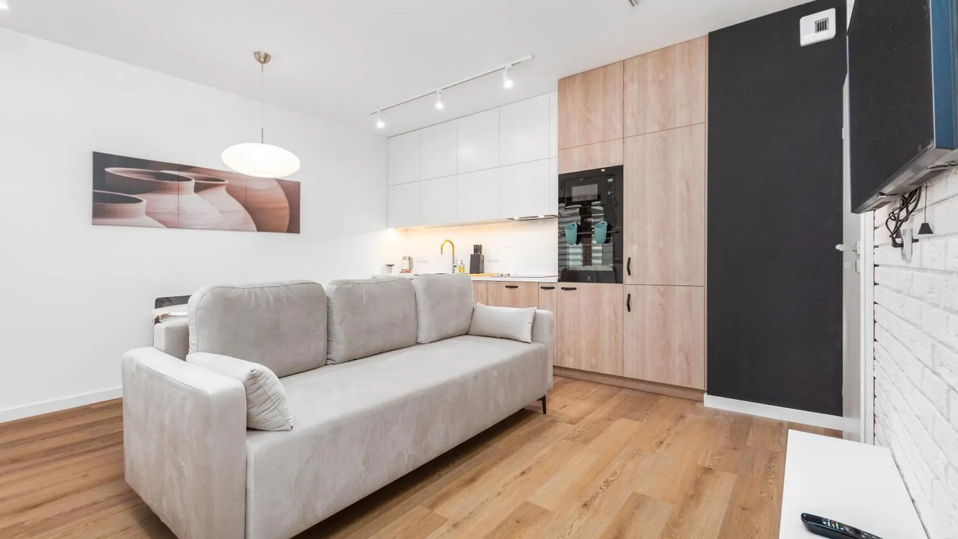 Przy Torach 3 By Homeprime Warsaw 0*,  Poland